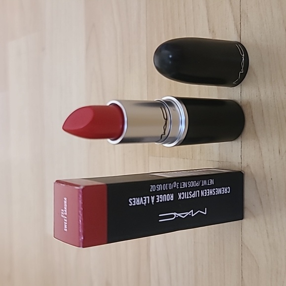 M.A.C Cosmetic Lipstick 💄 Sweet Sakura 233 - Picture 1 of 9
